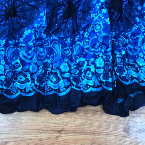 Bohemian Island Strapless Ruched Dress - Picture 4 of 6